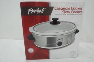 lot 543 image: New Parini Casserole Cooker with oven safe removable stoneware