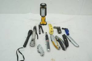 lot 606 image: Variety of Tools, Flashlights and utility knives, and more