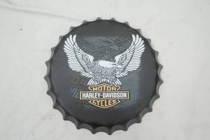 lot 664 image: Harley Davidson Bottle Top Tin Hanging Decor 14