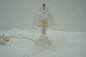 lot 668 image: Electric Led Glass Table Lamp