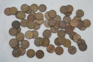 lot 678 image: Variety of Wheat Pennies, Dates very