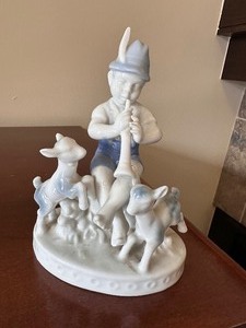 lot 196 image: Gerold Porzellen Porcelain Figurine Boy Playing Horn with Sheep