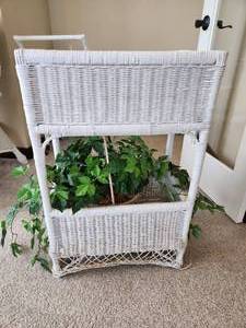 lot 6 image: Rattan Wicker Plant Stand Measuring 20x12x30