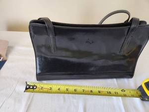 lot 35 image: Vintage Monsac Black Handbag Purse and Tumi Wallet