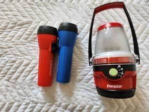lot 83 image: Flashlights and Lantern
