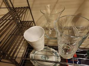 lot 108 image: Variety of Vases and Metal Decorative Shelf