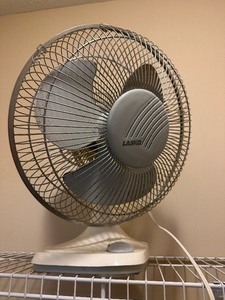 lot 134 image: Lasko Electic Fan