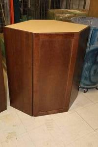 lot 205 image: Hampton Bay Wood Corner Cabinet 1-door3-shelf 34x21-12x36 (New)