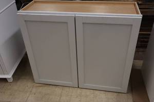 lot 213 image: Hampton Bay Cabinet 2-door3-shelf 36x13x30 (New)