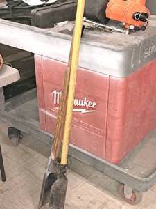 lot 548 image: Post Hole Digger