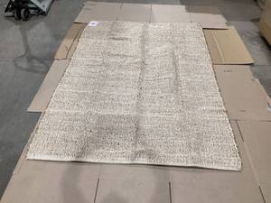 lot 498 image: Beige Area Rug