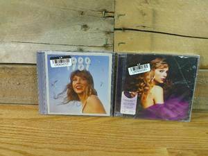 Set of 2 1989 Taylors Version Crystal Skies Blue & Taylor Swift - Speak Now CDs