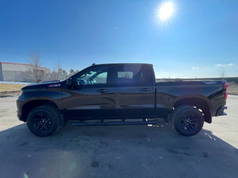 2022 Chevrolet Silverado 1500 Crew Cab LT Trail Boss - 1 OWNER - 4X4 - 38,629 MILES