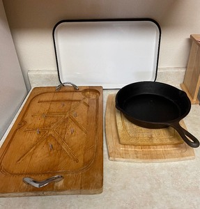 Cast Iron Frying Pan and Kitchen Misc. Lot of 5 items