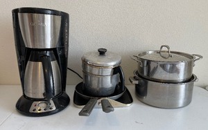 Coffee Pot and Cookware lot of 6