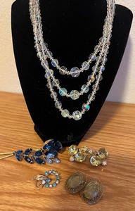 Costume Jewelry Lot auroa borealis stones