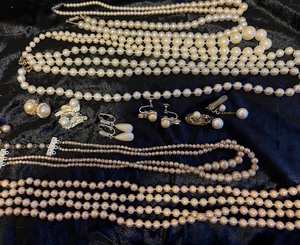 Pearl Costume Jewelry Lot 7 necklaces 5 earrings