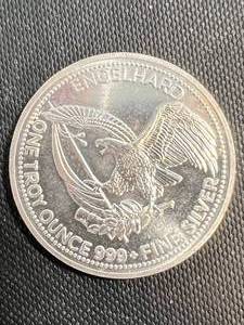 lot 11 image: 1 TROY OZ .999 FINE SILVER 1985 AMERICAN PROSPECTOR ENGELHARD ROUND