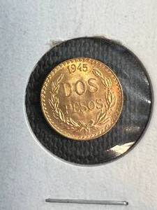 lot 29 image: 1945 MEXICAN GOLD DOS PESOS