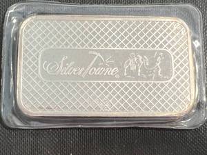 lot 39 image: 5 TROY OZ .999 FINE SILVER SILVERTOWNE BAR