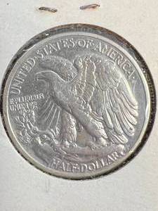 lot 68 image: 1943 US WALKING LIBERTY HALF DOLLAR