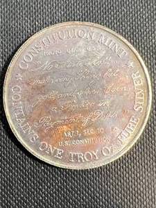lot 70 image: 1 TROY OZ .999 FINE SILVER 1984 USS CONSTITUTION ROUND