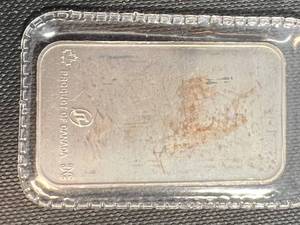 lot 77 image: 1 TROY OZ .999 FINE SILVER 1988 FATHERS DAY BAR