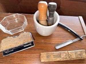 lot 30 image: Antique Shaving Set and Antique Opera Glasses