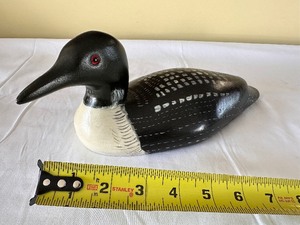 lot 45 image: Vintage Wooden Bird Factory Hand Painted Wood Loon