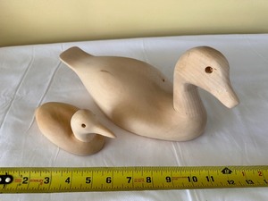 lot 47 image: Vintage Wood Duck Blanks to Hand Paint