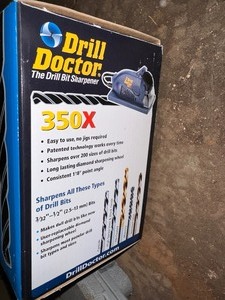 lot 208 image: Drill Doctor 350X Drill Bit Sharpener