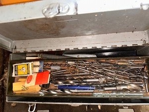 lot 212 image: Vintage Tool Box with Contents Inside