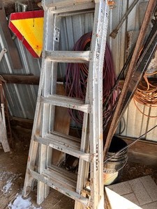 lot 232 image: Keller Ladder