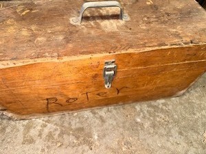lot 185 image: Router and Tool Box