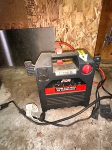 lot 187 image: Super Start Power Pack with Air Compressor