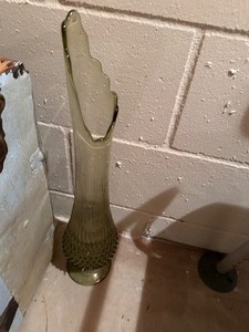 lot 147 image: Vintage MCM Fenton Fern Green Hobnail Swung Glass Vase