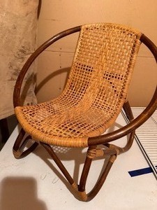 lot 149 image: Small Vintage Wicker Rattan Chair
