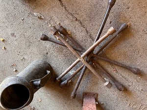 lot 168 image: 4 Way Lug Wrenches