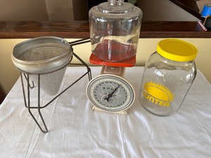 lot 90 image: Vintage Food Scale, Sun Tea jar and  Galvanized Sieve