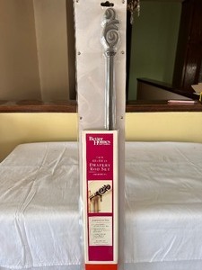 lot 99 image: New Drapery Curtain Rod Set
