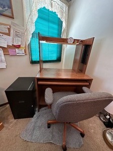 lot 117 image: Computer Desk, Desk Chair and Small Two Drawer File Cabinet