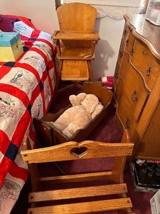 lot 120 image: Vintage Wood Doll Furniture