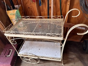 lot 253 image: Decorative Vintage Wrought Iron 2 Tier Bar Cart