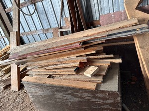 lot 260 image: Assorted Lumber