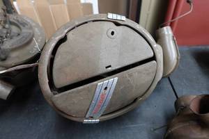 lot 9 image: Heater for 1939-46 Chevrolet Pickup