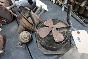 lot 5 image: Heater for 1939-46 Chevrolet Pickup