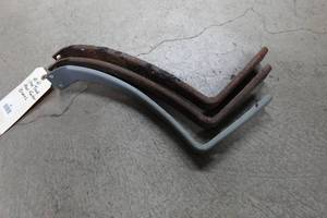 lot 46 image: Rear Fender Braces for 1940-41 Chevrolet Pickup