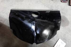 lot 52 image: NOS GM Gravel Pan