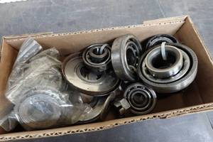 lot 66 image: Wheel Bearings for 1939-46 Chevrolet Truck