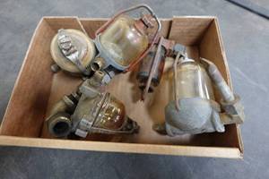 lot 77 image: Assorted Glass Fuel Filters